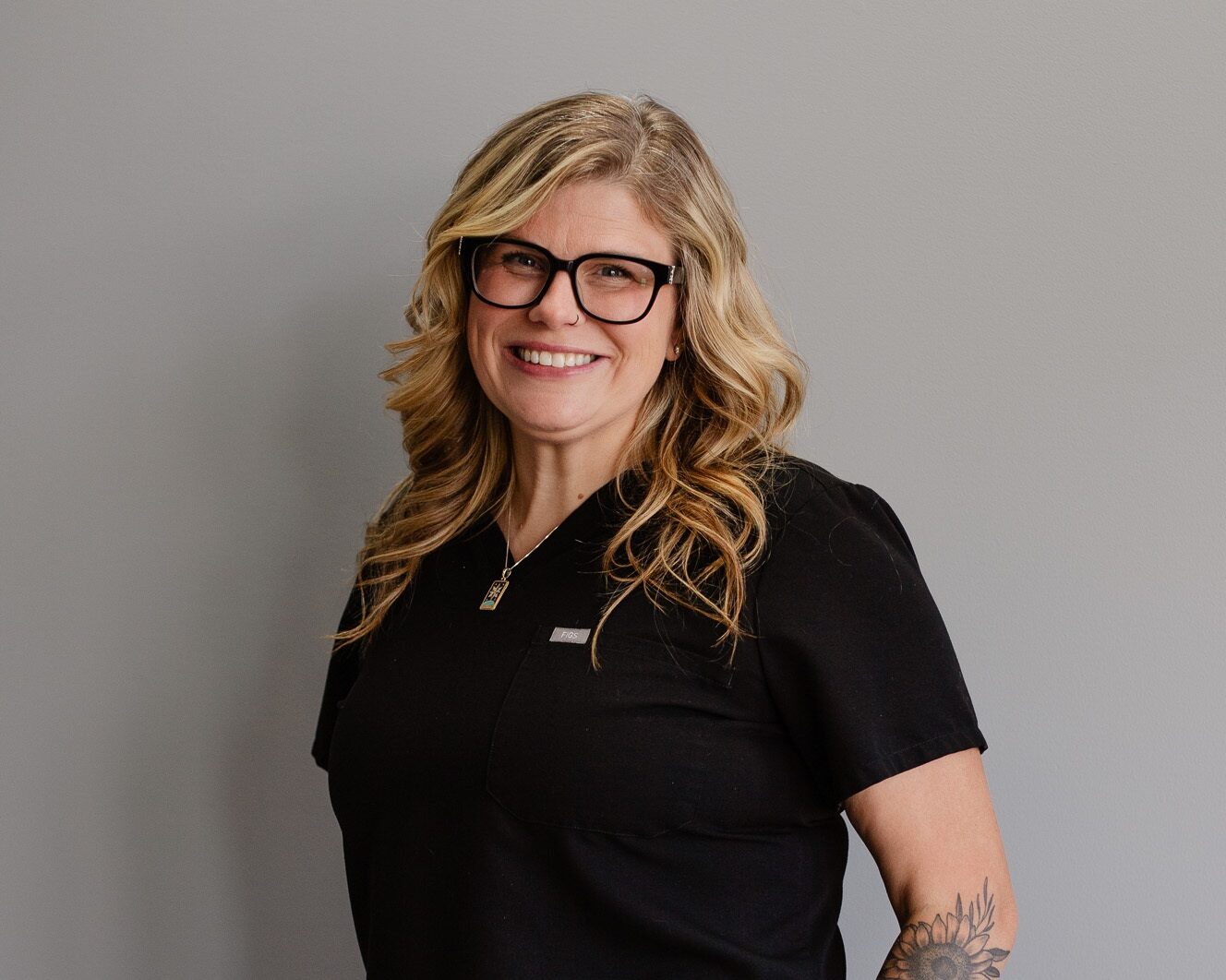 Crystal : Expanded Function Dental Assistant